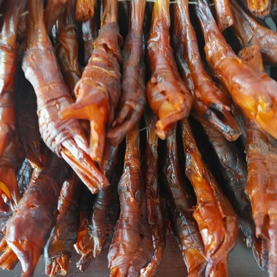 湖南邵阳特产柴火烟熏鸭肠包鸭爪农家自制掌包肉鸭脚包20只装