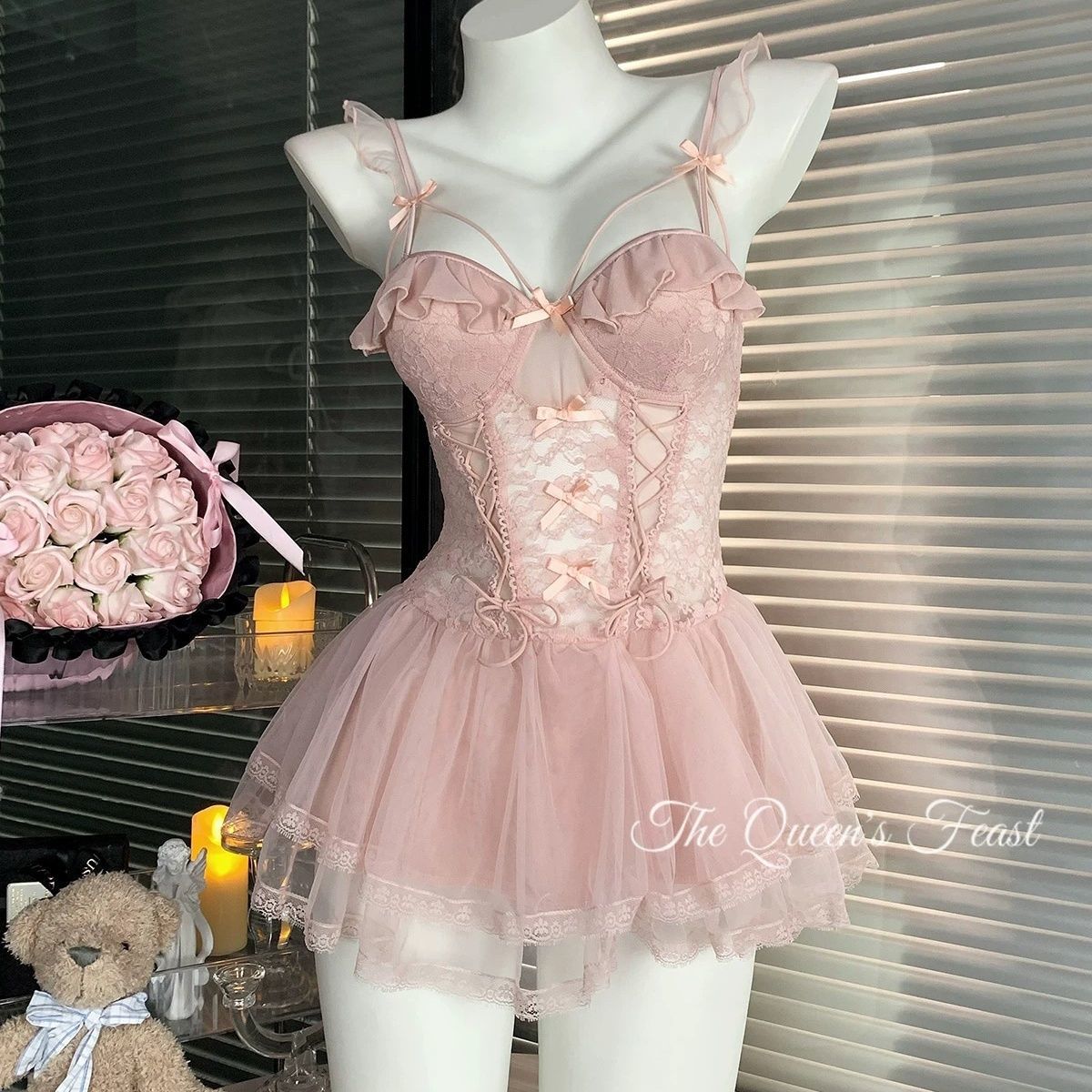 大码蕾丝睡衣性感聚拢带垫钢圈托胸裙短款公主款收腰外穿洛丽塔